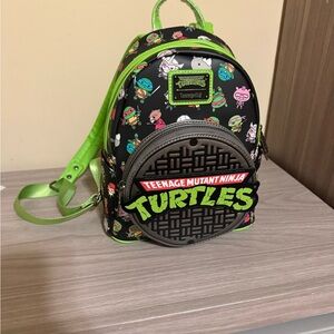 NWT Loungefly Teenage Mutant Ninja Turtles Mini Backpack - Black & Neon Green